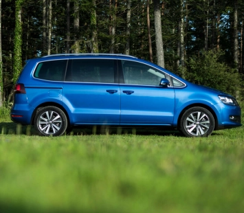 Volkswagen Sharan II (рестайлинг 2015): европейский минивэн с японского внутреннего рынка