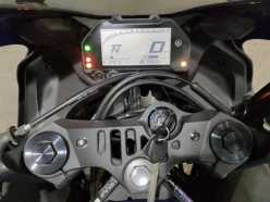 Yamaha YZF-R25  2014