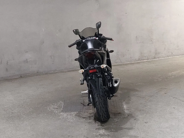 Yamaha YZF-R3  2015