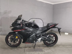 Yamaha YZF-R3  2015