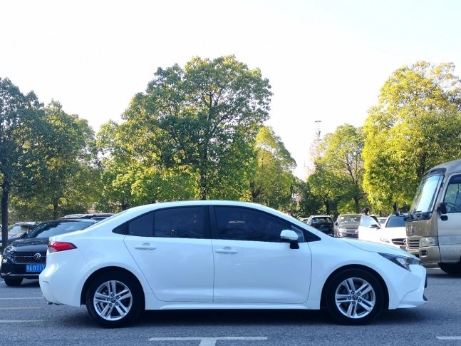 Toyota Levin 1.5L CVT Leading Edition 2021