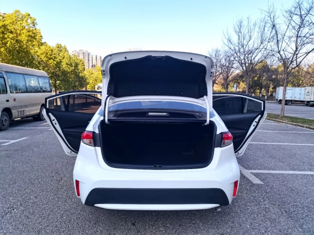 Toyota Levin 1.5L CVT Leading Edition 2021