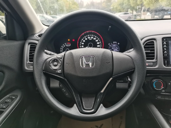 Honda Vezel 1.5L CVT Pioneer Edition 2021