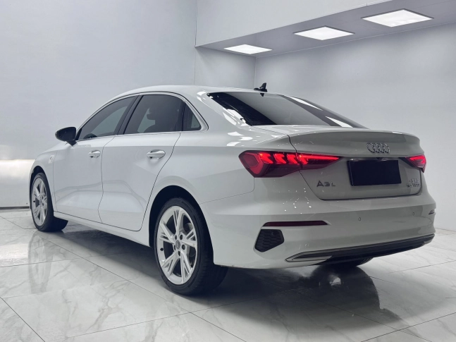 Audi A3 Limousine 35 TFSI Advanced Line 2021