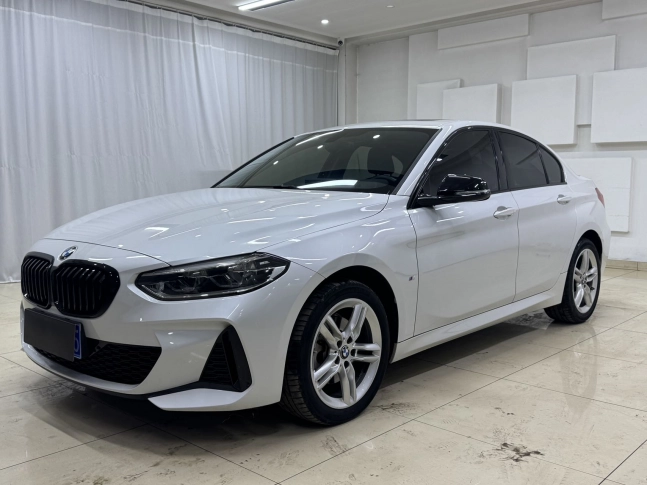 BMW 1-SERIES 120i M Sport (рестайлинг, 2021) 2021