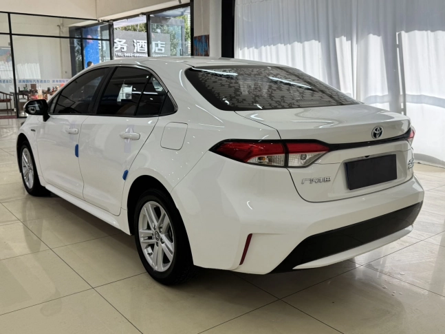 Toyota Levin 1.8H E-CVT Luxury Edition 2022