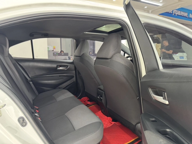 Toyota Levin 1.8H E-CVT Luxury Edition 2022