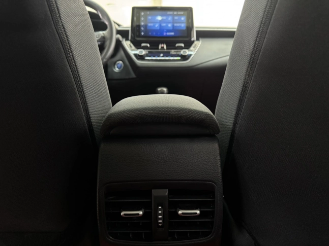 Toyota Levin 1.8H E-CVT Luxury Edition 2022