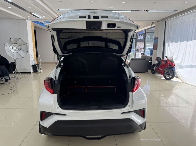 Toyota C-HR 2.0L Luxury Edition 2021