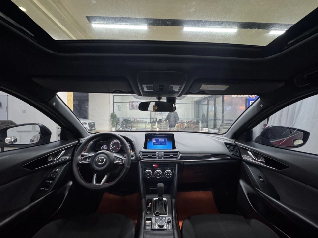 Mazda CX-4 Blue Sky Vitality Edition 2.0L AT 2WD 2023