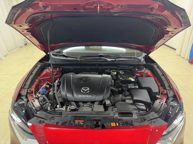 Mazda CX-4 Blue Sky Vitality Edition 2.0L AT 2WD 2023