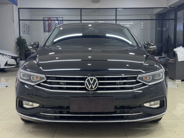 Volkswagen Magotan 280 TSI DSG Leading Edition 2021