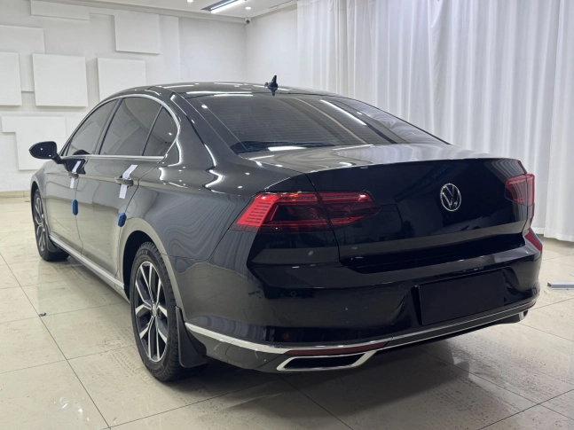Volkswagen Magotan 280 TSI DSG Leading Edition 2021
