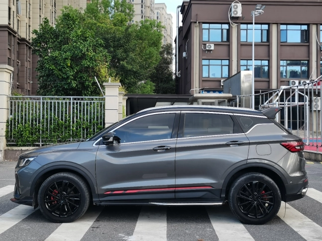 Geely Coolray 260T DCT Battle Edition 2021