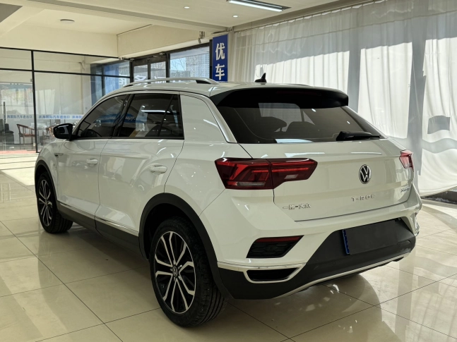 Volkswagen T-ROC 280TSI DSG Comfort PLUS Edition 2022