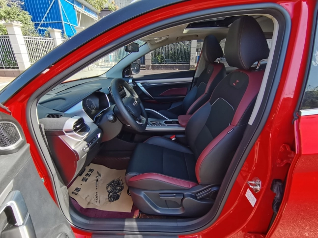 Geely Coolray 240T DCT Diamond Edition 2021