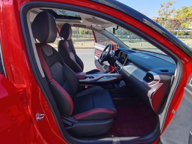 Geely Coolray 240T DCT Diamond Edition 2021