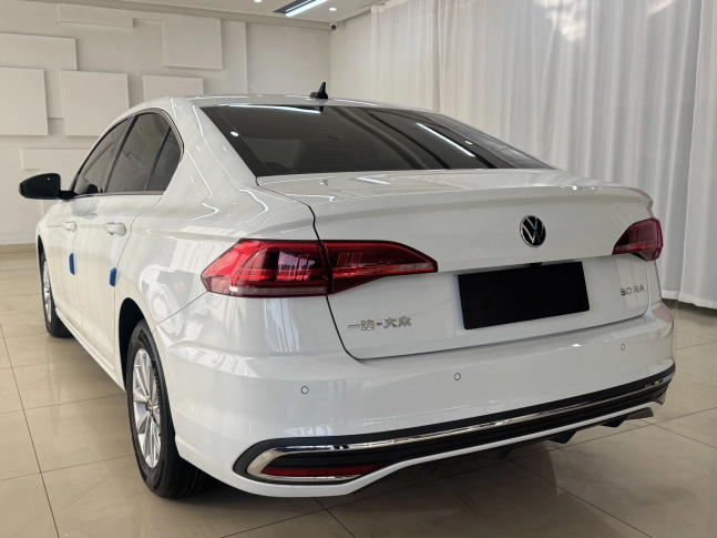 Volkswagen Bora 1.5L AT Limited Edition 2023