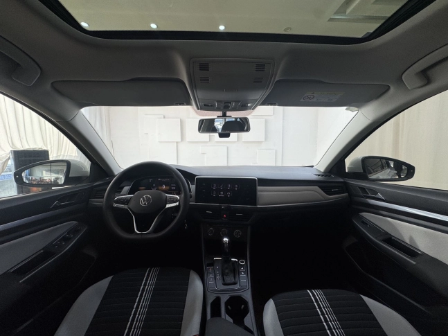 Volkswagen Bora 1.5L AT Limited Edition 2023