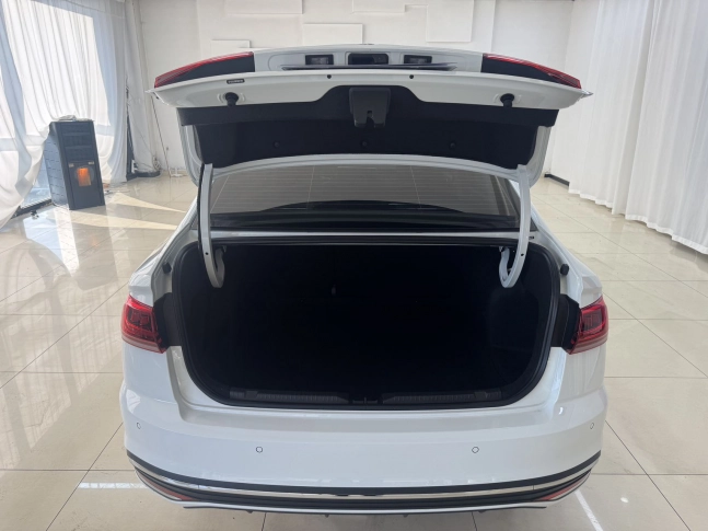 Volkswagen Bora 1.5L AT Limited Edition 2023