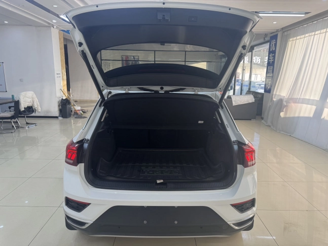 Volkswagen T-ROC 280TSI DSG Comfort PLUS Edition 2022
