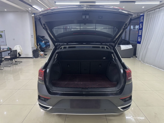 Volkswagen T-ROC 280TSI DSG Comfort PLUS Edition 2022