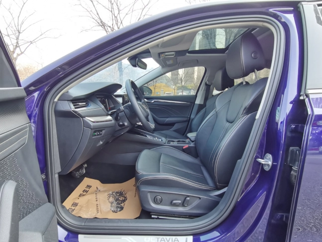 Skoda Octavia TSI280 DSG Premium Edition 2021