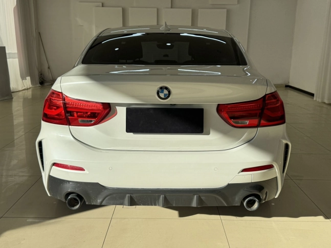 BMW 1-SERIES 120i M Sport 2021
