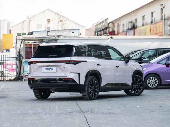 Toyota bZ3X Без ожидания 180 дней 2026