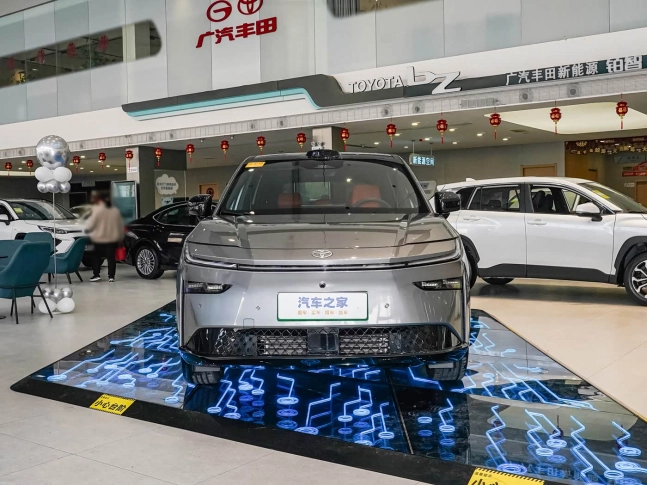 Toyota bZ3X Без ожидания 180 дней 2026