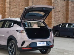 Lynk & Co 06 Без ожидания 180 дней 2026
