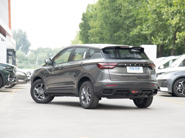 Geely Coolray Без ожидания 180 дней 2025