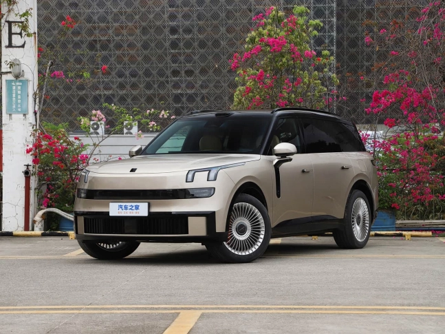 Lynk & Co 900 Без ожидания 180 дней 2026