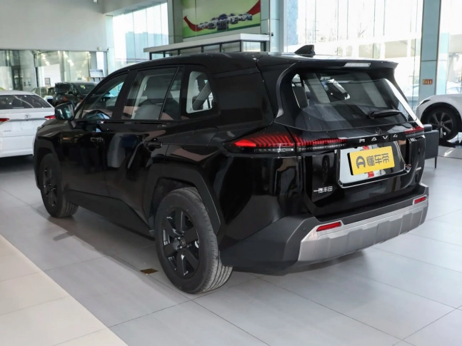 Toyota RAV4 Без ожидания 180 дней 2026