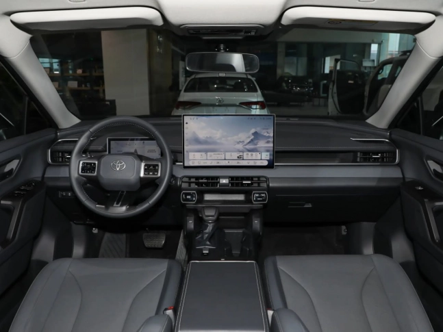 Toyota RAV4 Без ожидания 180 дней 2026