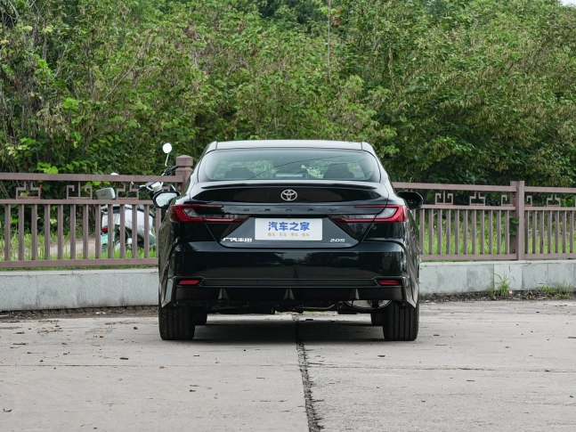 Toyota Camry Без ожидания 180 дней 2026