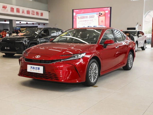 Toyota Camry Без ожидания 180 дней 2026