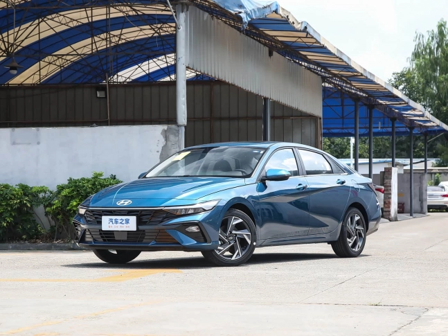 Hyundai Elantra Без ожидания 180 дней 2026