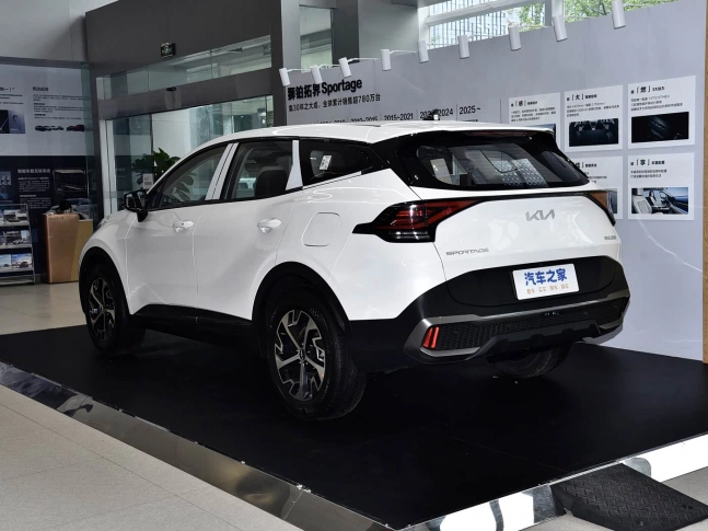 Kia Sportage Без ожидания 180 дней 2025