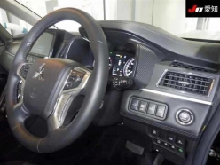 Mitsubishi Delica D:5 G Power - Package 4WD 2021