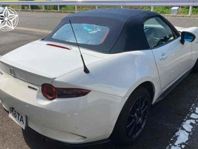 Mazda Roadster (MX-5) 990S 2022