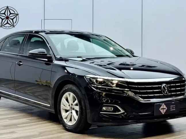 Volkswagen Passat Facelift 280TSI Business Edition 2022