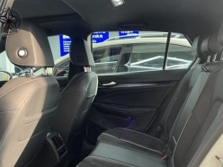 Volkswagen Golf R-Line 2021