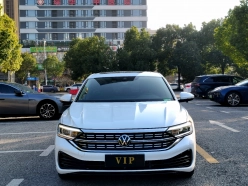 Volkswagen Sagitar 280TSI DSG Surpass Plus Edition 2022