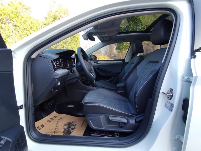 Volkswagen Sagitar 280TSI DSG Surpass Plus Edition 2022