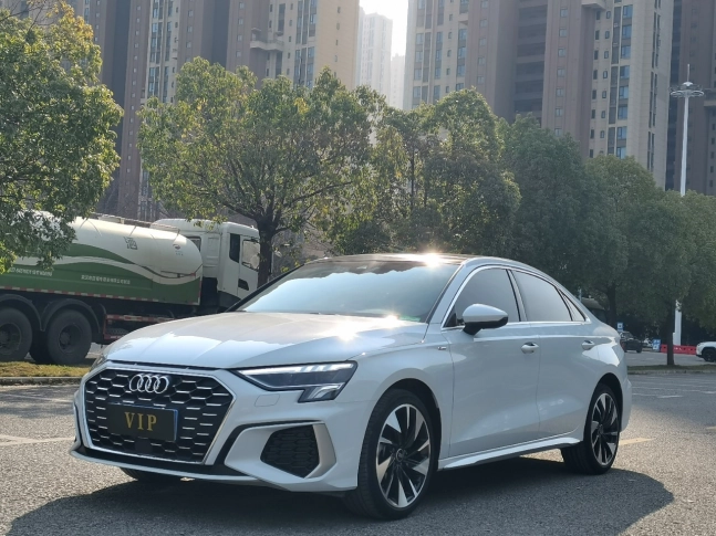 Audi A3L Limousine 35TFSI Trend Sport 2023