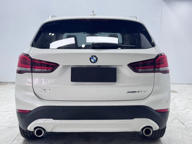 BMW X1 sDrive20Li 2021