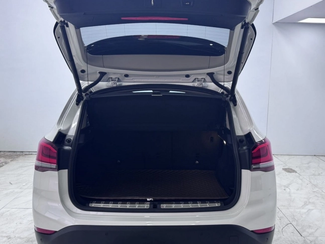 BMW X1 sDrive20Li 2021