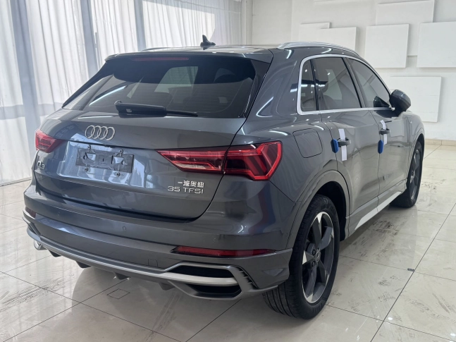 Audi Q3 35 TFSI Sport Line 2022