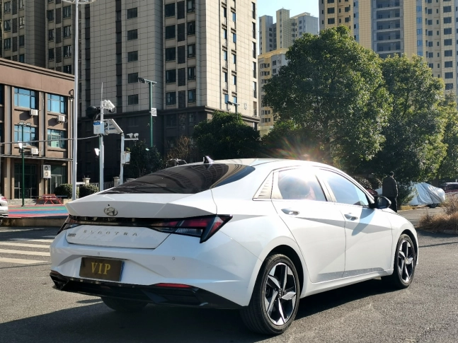 Hyundai Elantra 1.5L CVT Elite 2023